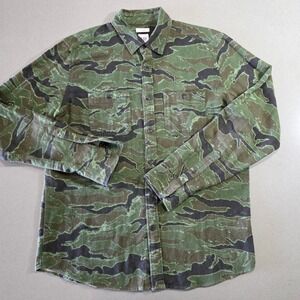 Gap Untucked Mens Medium Tiger Stripe Camo Flannel Button Down Shirt Green M
